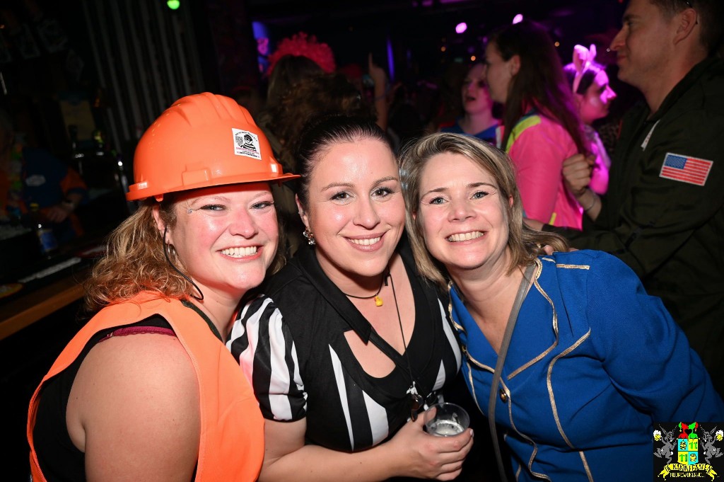 ../Images/Maandagavond carnaval 2026 120.jpg